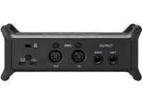 Zoom UAC-232 Audio Converter Zoom UAC-232 Audio Converter